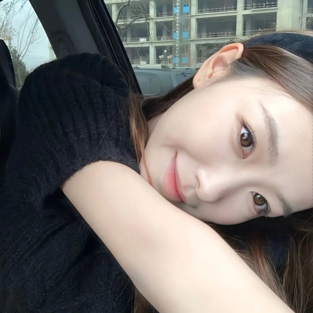 笼子在寻找小鸟